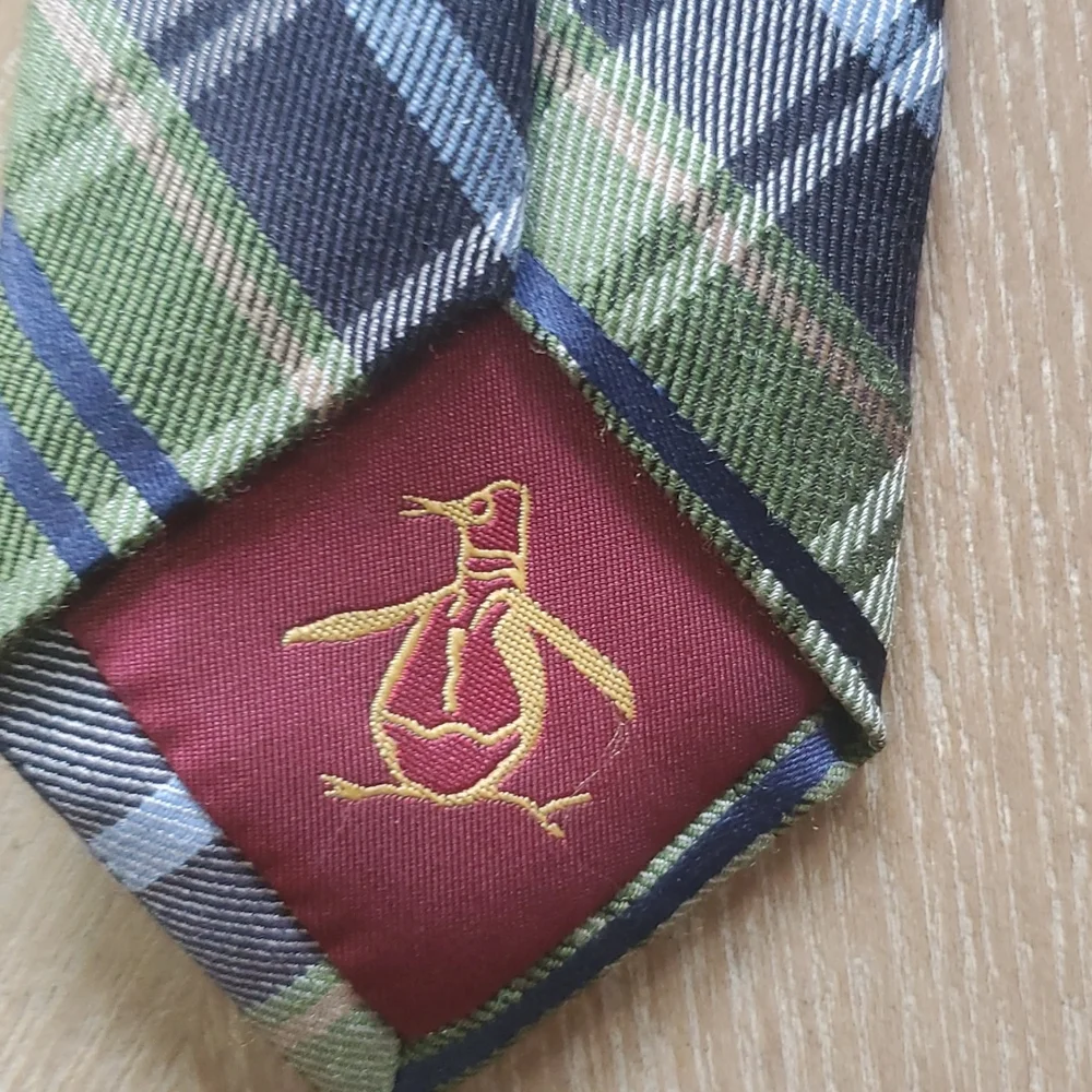 Original Penguin plaid necktie - Picture 3 of 6